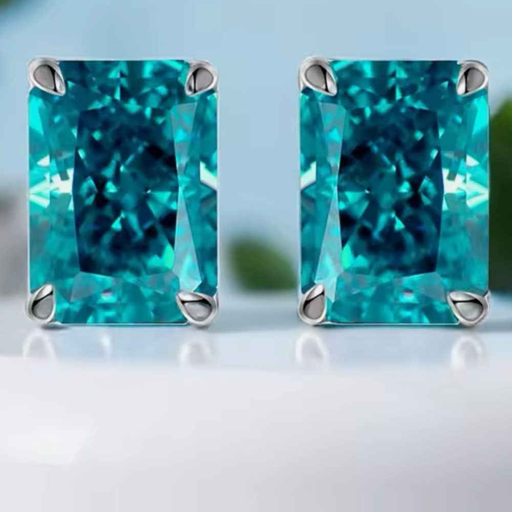 3.5ct Blue Pariba Earrings